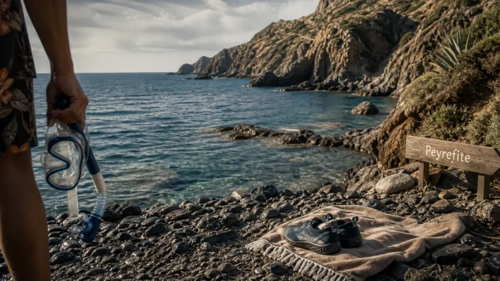 Plage de Cerbère : snorkeling, baignade surveillée, eau claire et galets, Peyrefite